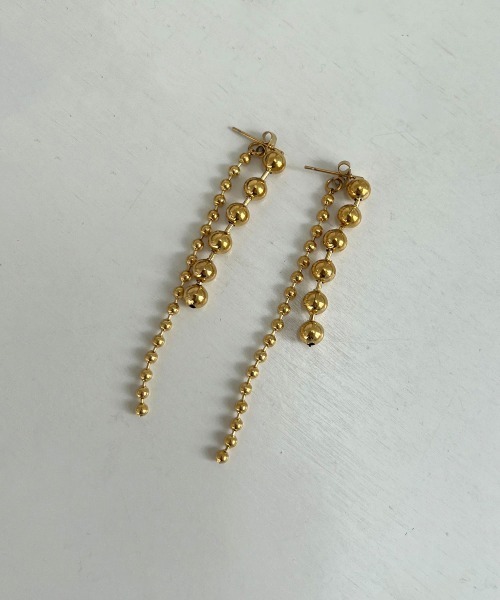 CEMONEMO(セモネモ)の「【金属アレルギー対応】 バックキャッチ ボールチェーン ロング ピアス / サージカルステンレス 316L(ピアス(両耳用)・レディース・ゴールド/シルバー・FREE)」の9枚目の写真