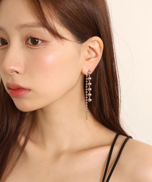 CEMONEMO(セモネモ)の「【金属アレルギー対応】 バックキャッチ ボールチェーン ロング ピアス / サージカルステンレス 316L(ピアス(両耳用)・レディース・ゴールド/シルバー・FREE)」の12枚目の写真