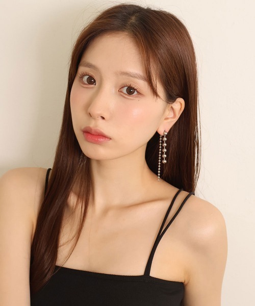 CEMONEMO(セモネモ)の「【金属アレルギー対応】 バックキャッチ ボールチェーン ロング ピアス / サージカルステンレス 316L(ピアス(両耳用)・レディース・ゴールド/シルバー・FREE)」の14枚目の写真