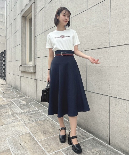 an another angelus（アンアナザーアンジェラス）の「【パリジェンヌ】ブーケロゴプリントＴ　夏服（Tシャツ/カットソー・レディース・ホワイト×レッド/ホワイト×ブラック・1/2）」の7枚目の写真