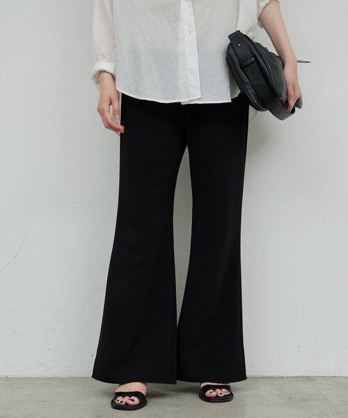 GALLARDAGALANTE（ガリャルダガランテ）の「【好評につき2サイズ登場！】【美脚パンツの新型】ワイドドロストフレアパンツ（その他パンツ・レディース・ブラック/ブラウン・0/1）」の4枚目の写真