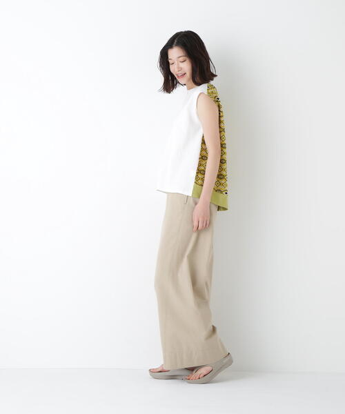 human woman（ヒューマンウーマン）の「◆【4サイズ展開】ライトオンスデニムツイストバギーパンツ（デニムパンツ・レディース・ベージュ/ブラック/ブルー・LARGE/MEDIUM/SMALL/X-SMALL）」の10枚目の写真