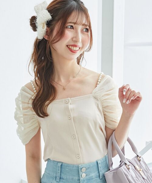 MAJESTIC LEGON(マジェスティックレゴン)の「パールチェーン異素材トップス(Tシャツ/カットソー・レディース・ピンクベージュ/ブラック/グレー・MEDIUM)」の3枚目の写真