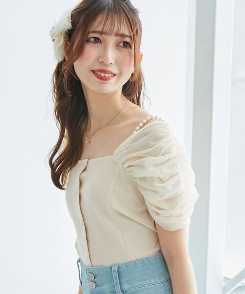 MAJESTIC LEGON(マジェスティックレゴン)の「パールチェーン異素材トップス(Tシャツ/カットソー・レディース・ピンクベージュ/ブラック/グレー・MEDIUM)」の9枚目の写真