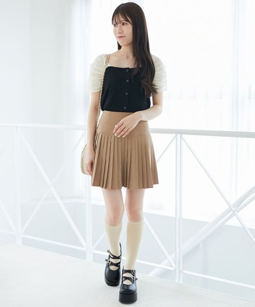 MAJESTIC LEGON(マジェスティックレゴン)の「パールチェーン異素材トップス(Tシャツ/カットソー・レディース・ピンクベージュ/ブラック/グレー・MEDIUM)」の20枚目の写真
