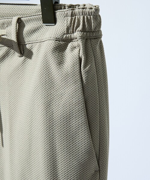 ABAHOUSE(アバハウス)の「【セットアップ対応】トリコットメッシュ イージースラックス/ ストレッチ 軽量 防シワ性(スラックス・メンズ・ダークネイビー/グレイッシュベージュ/ブラック・46/44/48/50)」の12枚目の写真