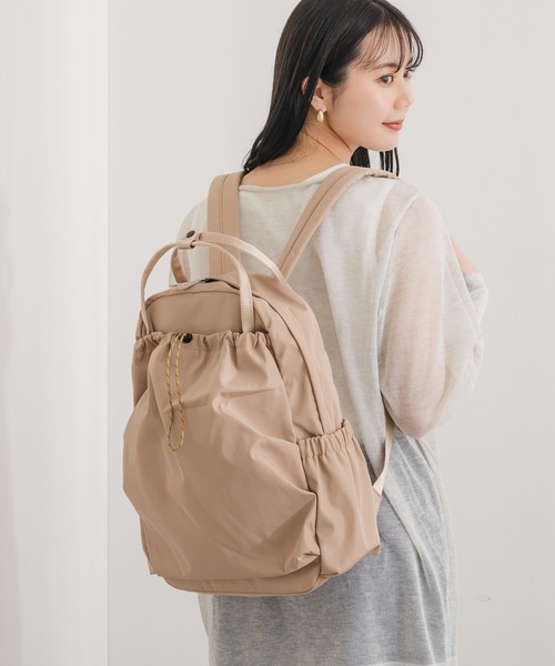 KATHARINE ROSS(キャサリンロス)の「【KATHARINE ROSS】【TREASURE TOPKAPI】ドロストポケットリュック(バックパック/リュック・レディース・ブラック/ベージュ・MEDIUM)」の1枚目の写真