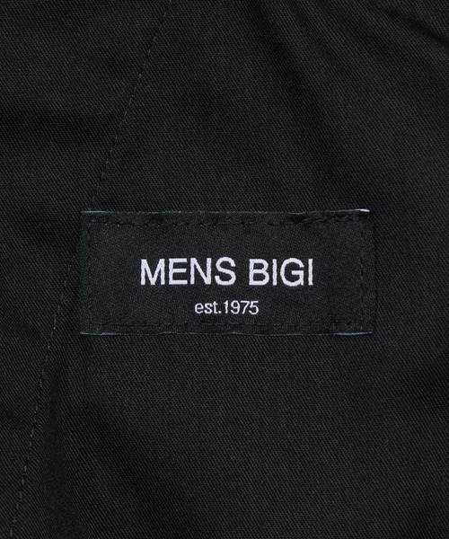 MEN'S BIGI(メンズビギ)の「シャドーヘリンボーンストレッチパンツ(スラックス・メンズ・ネイビー/ベージュ/ブラック/ホワイト/ライトグレー・05/04/03/02/01)」の14枚目の写真