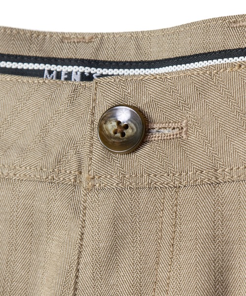 MEN'S BIGI(メンズビギ)の「シャドーヘリンボーンストレッチパンツ(スラックス・メンズ・ネイビー/ベージュ/ブラック/ホワイト/ライトグレー・05/04/03/02/01)」の22枚目の写真