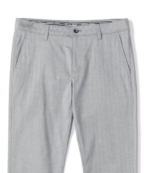 MEN'S BIGI(メンズビギ)の「シャドーヘリンボーンストレッチパンツ(スラックス・メンズ・ネイビー/ベージュ/ブラック/ホワイト/ライトグレー・05/04/03/02/01)」の10枚目の写真