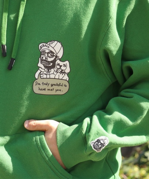 KRIFF MAYER(クリフメイヤー)の「チルタイム裏起毛パーカー(フードロゴ)(スウェット・メンズ・パープル/チャコール/カラフル/グリーン/レッド/ブラウン/グレー/ナチュラル・MEDIUM/X-LARGE/LARGE)」の14枚目の写真