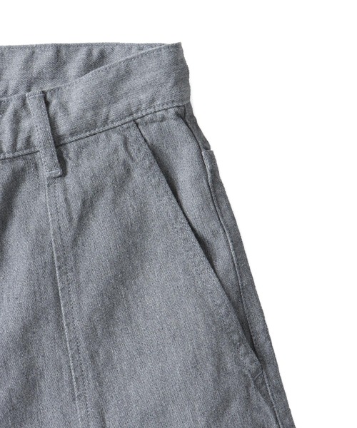 DRESSLAVE(ドレスレイブ)の「carrot grey denim(キャロットシルエットグレーデニム)(デニムパンツ・レディース・グレー・38/36)」の10枚目の写真