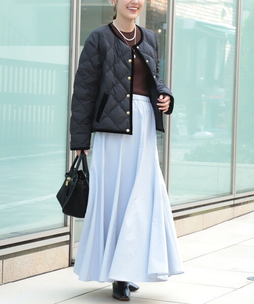 TAION（タイオン）の「【TAION×LIMONTA】別注ベロアパイピングショートダウン（ダウンジャケット/コート・レディース・ブラック/ベージュ/ネイビー・FREE）」の16枚目の写真