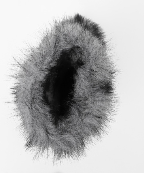 WEGO(ウィゴー)の「WEGO/モンスターファーブーツ(ブーツ・レディース・グレー/ベージュ・SMALL/MEDIUM/LARGE)」の21枚目の写真