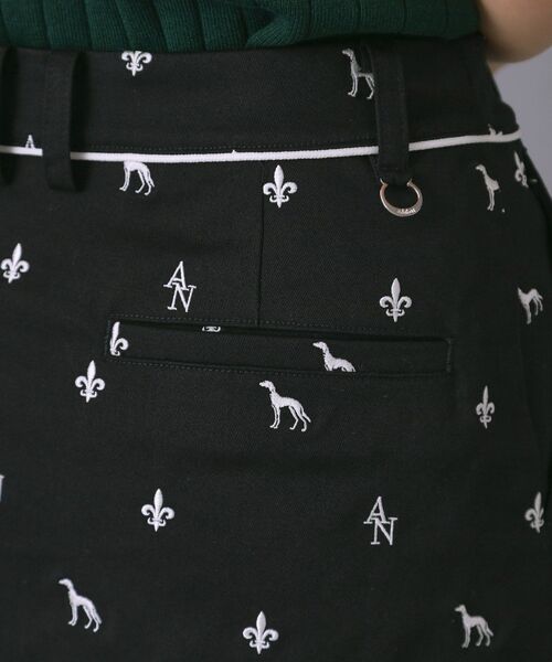 adabat（アダバット）の「【ADABAT NAVY】エンブロイダリーモノグラムスカート（スカート・レディース・ブラック・38/40/42）」の13枚目の写真