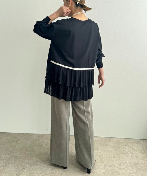 LHELBIE(レルビエ)の「プリーツヘムトップス(Tシャツ/カットソー・レディース・ブラック/オフホワイト・M)」の21枚目の写真