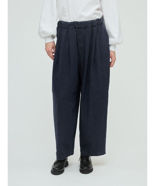 mizuiroind（ミズイロインド）の「mizuiro ind デニムタックワイドパンツ（その他パンツ・レディース・その他/ブルー・FREE）」の9枚目の写真