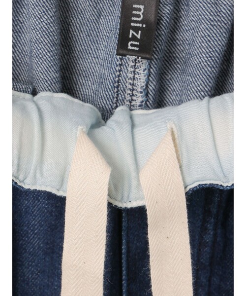 mizuiroind（ミズイロインド）の「mizuiro ind デニムタックワイドパンツ（その他パンツ・レディース・その他/ブルー・FREE）」の18枚目の写真