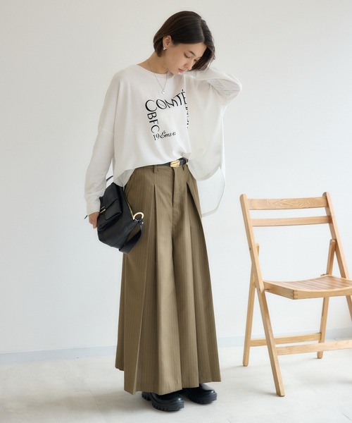 KATHARINE ROSS(キャサリンロス)の「【KATHARINE ROSS】ピンストライプボックスプリーツパンツ(その他パンツ・レディース・カーキ/ネイビー・MEDIUM)」の4枚目の写真