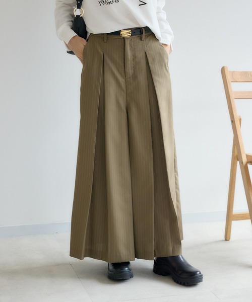 KATHARINE ROSS(キャサリンロス)の「【KATHARINE ROSS】ピンストライプボックスプリーツパンツ(その他パンツ・レディース・カーキ/ネイビー・MEDIUM)」の6枚目の写真