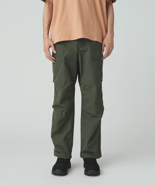 Snow Peak（スノーピーク）の「Snow Peak / TAKIBI Ripstop Pants TAKIBIリップストップ パンツ（カーゴパンツ・メンズ・ブラック/オリーブ・L/XL/S/M）」の2枚目の写真