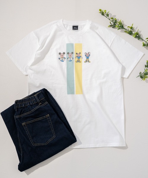 Disney（ディズニー）の「【Disney】レトロ「ミッキー」プリント/半袖Tシャツ/エクササイズデザイン /ディズニー/ミッキーマウス（Tシャツ/カットソー・レディース・ホワイト・MEDIUM/LARGE/X-LARGE）」の4枚目の写真