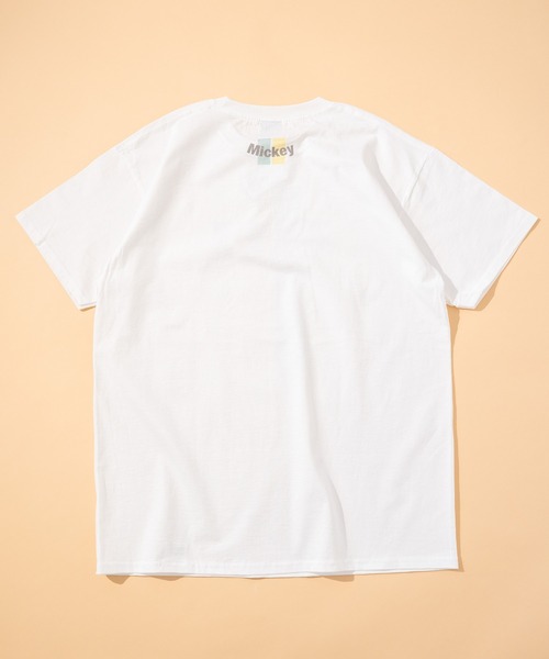 Disney（ディズニー）の「【Disney】レトロ「ミッキー」プリント/半袖Tシャツ/エクササイズデザイン /ディズニー/ミッキーマウス（Tシャツ/カットソー・レディース・ホワイト・MEDIUM/LARGE/X-LARGE）」の3枚目の写真