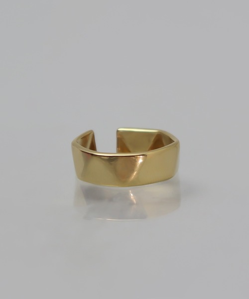 ieLS(イエルズ)の「金属アレルギー対応「ieLS」ステンレス トライアングルカットフリーリング(リング・メンズ・ゴールド/シルバー・FREE)」の4枚目の写真