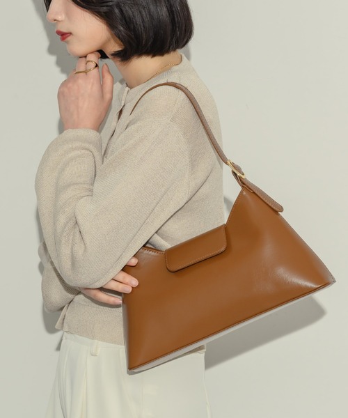 NEUNA(ヌナ)の「ベルテッドスクエアバッグ(ハンドバッグ・レディース・ブラウン/アイボリー/ブラック・FREE)」の3枚目の写真