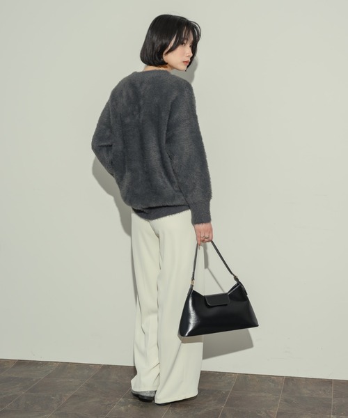 NEUNA(ヌナ)の「ベルテッドスクエアバッグ(ハンドバッグ・レディース・ブラウン/アイボリー/ブラック・FREE)」の4枚目の写真