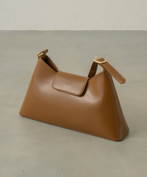 NEUNA(ヌナ)の「ベルテッドスクエアバッグ(ハンドバッグ・レディース・ブラウン/アイボリー/ブラック・FREE)」の22枚目の写真