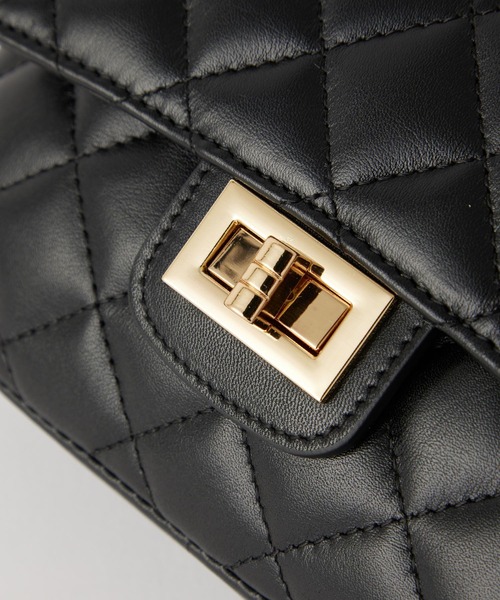 AULENTTI(オウレンティ)の「【forksy.】【AULENTTI / オウレンティ】キルティングチェーンショルダーバッグ(ハンドバッグ・レディース・ダークグレー/ブラック・FREE)」の9枚目の写真