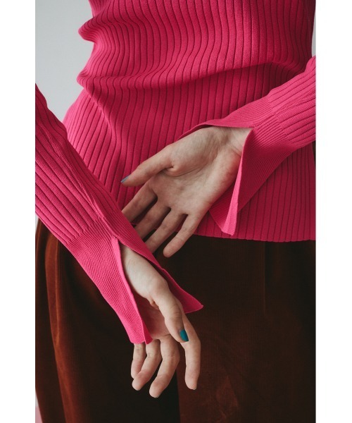 HeRIN.CYE（ヘリンドットサイ）の「Stand collar knit top　　スタンドカラーニットトップ（ニット/セーター・レディース・ピンク/ブルー/ブラウン/ブラック・FREE）」の5枚目の写真