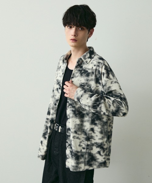 Shoowtime（ショウタイム）の「タイダイパターンコーデュロイシャツ / Tie-Dye Style Corduroy Shirt（シャツ/ブラウス・メンズ・ホワイト/カーキ/ブラック・MEDIUM/LARGE/X-LARGE）」の8枚目の写真
