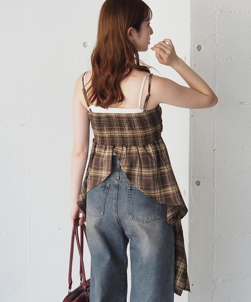 tiptop（ティップトップ）の「チェックアシメフリルキャミ（キャミソール・レディース・ブラック/ブラウン・FREE）」の19枚目の写真