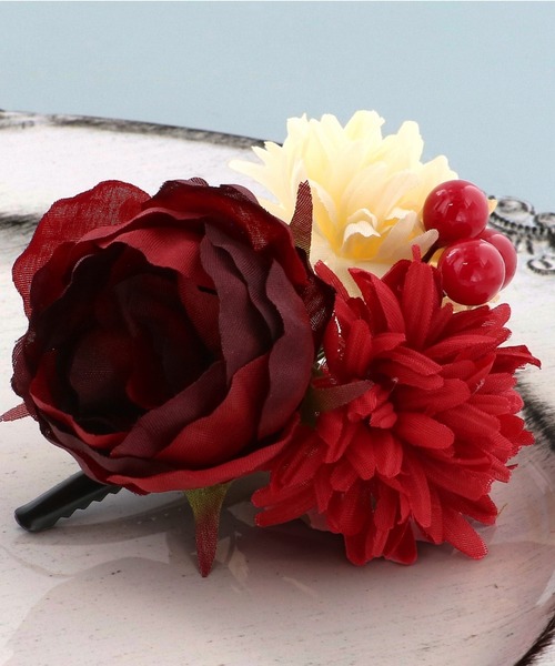 kimonomachi（キモノマチ）の「髪飾り クリップ 単品「クリームベージュ・オレンジピンク・レッド・モスグレー マムとプチローズ」全4種 日本製　浴衣髪飾り　浴衣（和装小物・レディース・オレンジ/クリーム/グレー/レッド・ONE SIZE）」の12枚目の写真