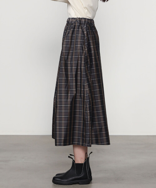 LE GLAZIK（ルグラジック）の「LE GLAZIK | メモリーツイル タックスカート CHECK WOMEN（スカート・レディース・グレー系その他/ベージュ系その他・36）」の9枚目の写真