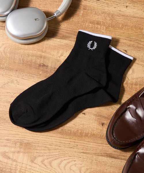 FRED PERRY（フレッドペリー）の「【FRED PERRY】SINGLE TIPPED SHORT SOCKS F20009（ソックス/靴下・メンズ・ネイビー/ブラック系1/ホワイト/ブラック・25-27/23-25）」の2枚目の写真