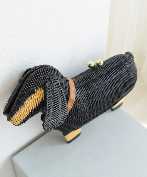 utatane（ウタタネ）の「かごバッグ ラタンウィッカー ダックスフンド（かごバッグ・レディース・ブラック・FREE）」の5枚目の写真