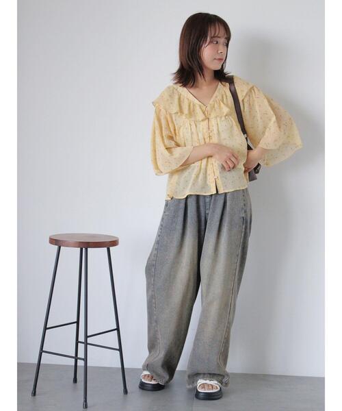 ehka sopo（エヘカソポ）の「花柄フリルブラウス（シャツ/ブラウス・レディース・ブラック/キナリ/イエロー・F）」の17枚目の写真