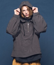 パーカー ナイロンジャケット プルオーバー」に該当するジャケット