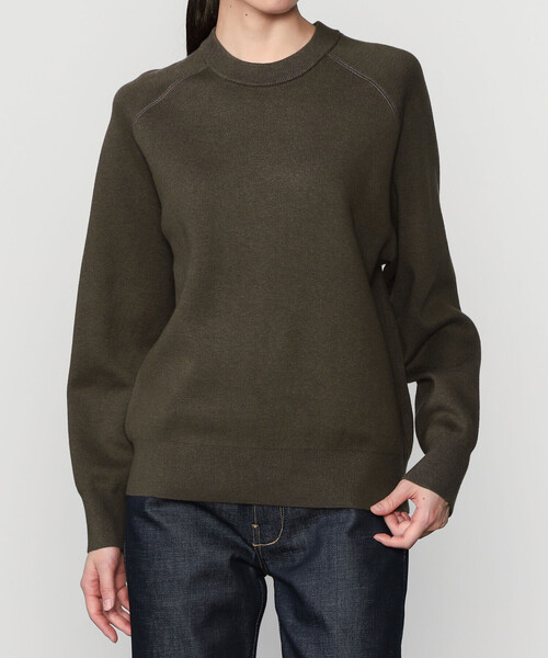 RYE TENDER(ライテンダー)の「RYE TENDER | 〈別注〉クルーネック ニット WOMEN(ニット/セーター・レディース・ネイビー/ブラウン系その他/ブラック・0)」の1枚目の写真