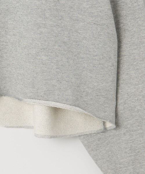 新品コンテconteクロップド プルオーバースウェット　オリーブ conte＞クロップド プルオーバースウェット（スウェット