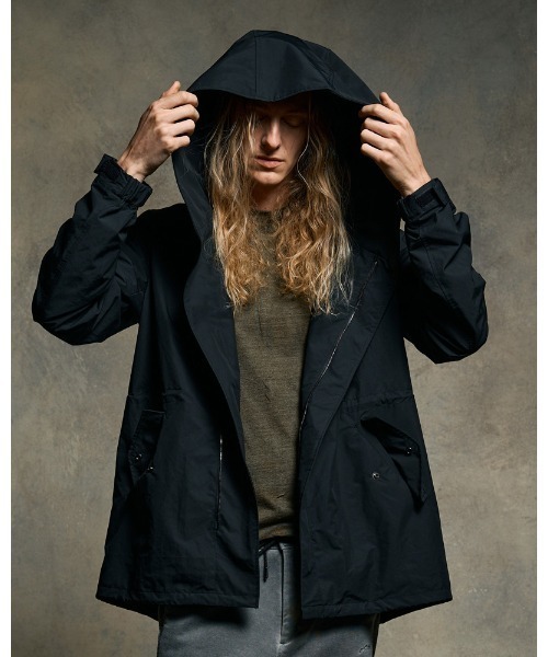 wjk（ダヴルジェイケイ）の「wrap field parka（その他アウター・メンズ・ベージュ/ブラック・SMALL/MEDIUM/LARGE/X-LARGE）」の2枚目の写真