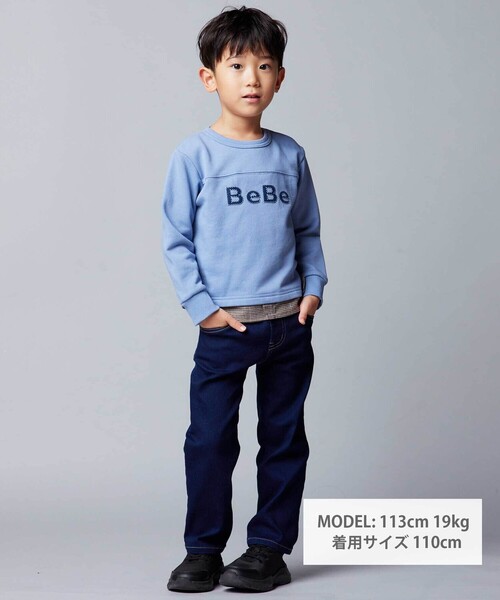 BeBe（ベベ）の「パッチ刺しゅうロゴレイヤード風トレーナー（スウェット・キッズ・グリーン/ブルー・130cm/110cm/120cm/150cm/140cm/100cm）」の3枚目の写真