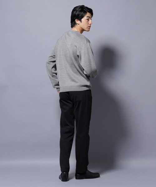 NANO universe(ナノユニバース)の「タスマニアウールミックス ミラノリブリラックスクルーネックニット(ニット/セーター・メンズ・ブラック/トップグレー/ダークブルー/レッド・S/L/M)」の11枚目の写真