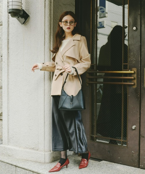 Olu.(オルドット)の「ルミナスサテンライクスカート(スカート・レディース・アイボリー/ブラック/ブラウン・0/1)」の5枚目の写真