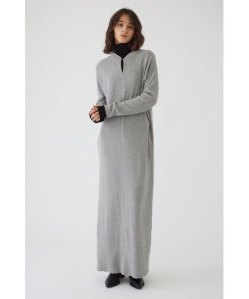 RIM.ARK(リムアーク)の「I line thermal OP Iラインサーマルワンピース(ワンピース・レディース・ライトブラック・36/38)」の21枚目の写真