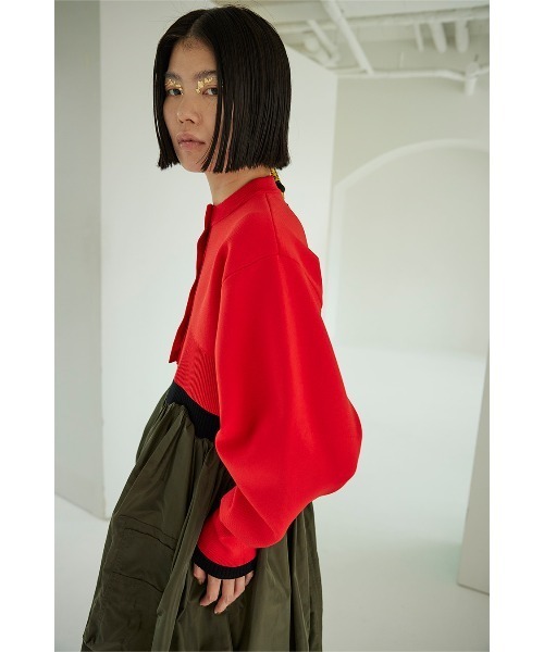 OMMO(オーエムエムオー)の「SQUARE SLEEVE BASIC KT CD(カーディガン/ボレロ・レディース・レッド/グレー/ブラック・F)」の9枚目の写真