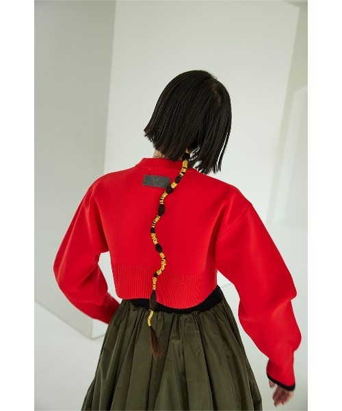 OMMO(オーエムエムオー)の「SQUARE SLEEVE BASIC KT CD(カーディガン/ボレロ・レディース・レッド/グレー/ブラック・F)」の11枚目の写真